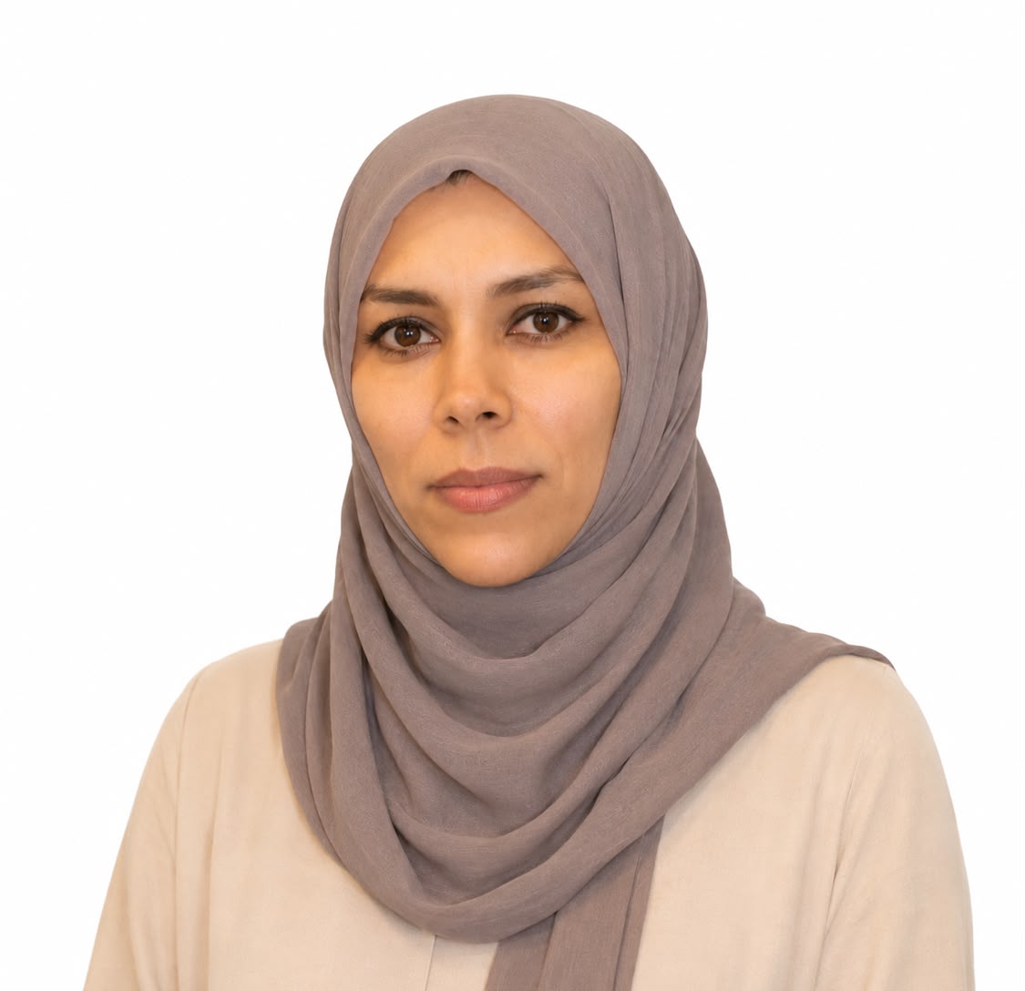 بدعم عائلته.. أكرم السراي يشق طريقه نحو حلم الفنون الجميلة