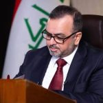 وزير الصحة.. الوزير الذي ترك الكرسي ونزل إلى الميدان