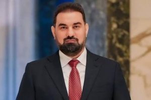 الحلبوسي: حصر السلاح قرار عراقي.. ولا وصاية خارجية على ملف الدولة