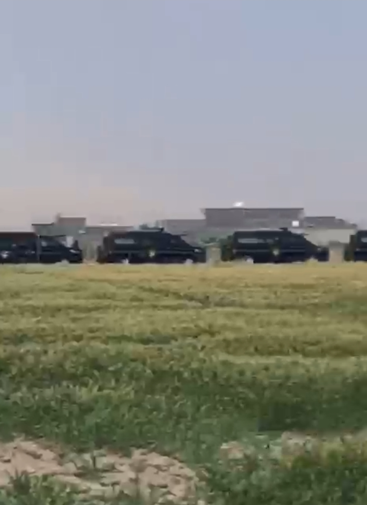 القوات الأمنية تطوّق منطقة المكاسب.. قلق بين الأهالي بشأن أراضٍ مملوكة بطابو صرف ومطالبات بتوضيح ما يجري