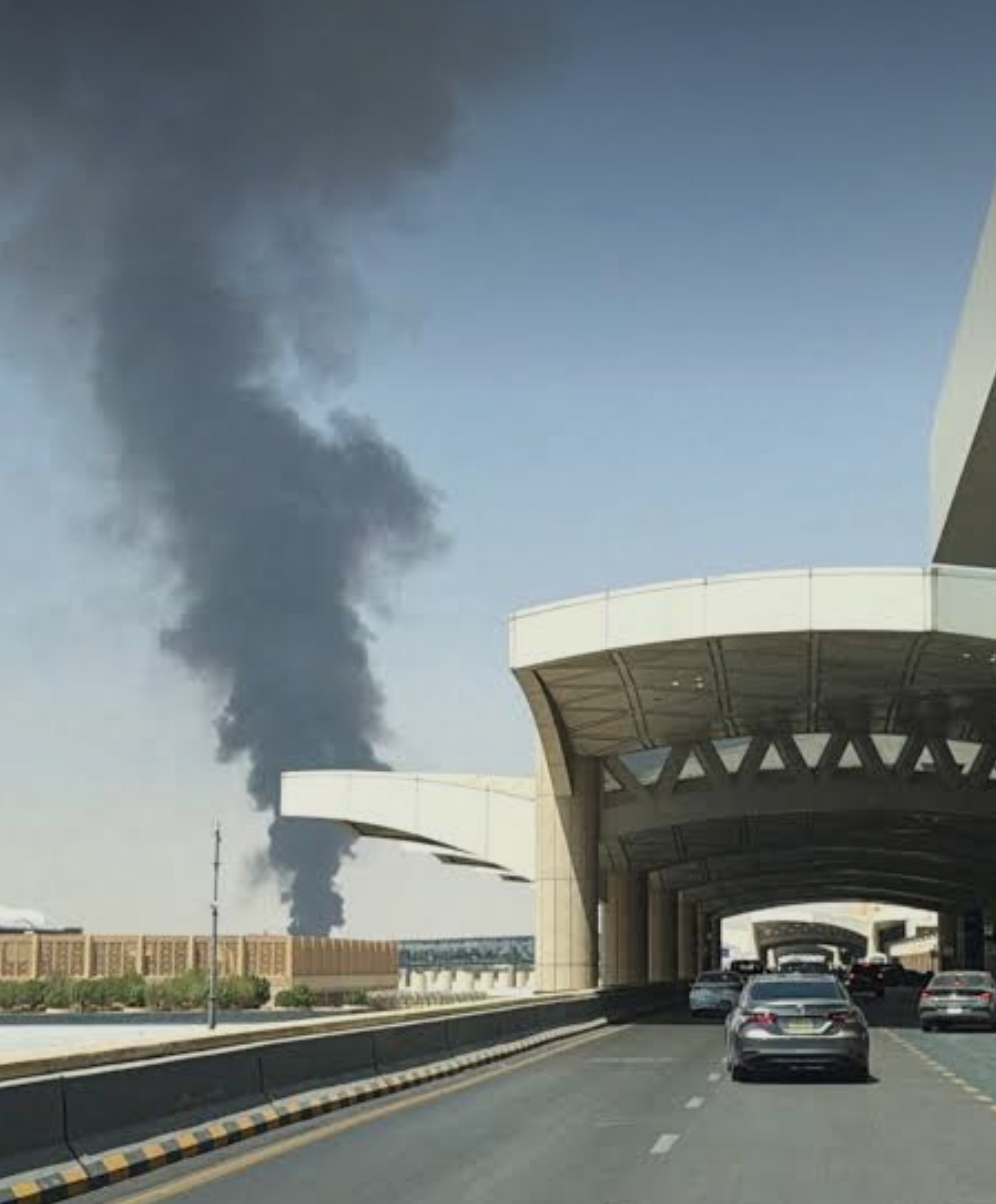 هجوم دامٍ يهز مطار الرياض.. 12 قتيلاً و309 مصابين وتعليق الرحلات